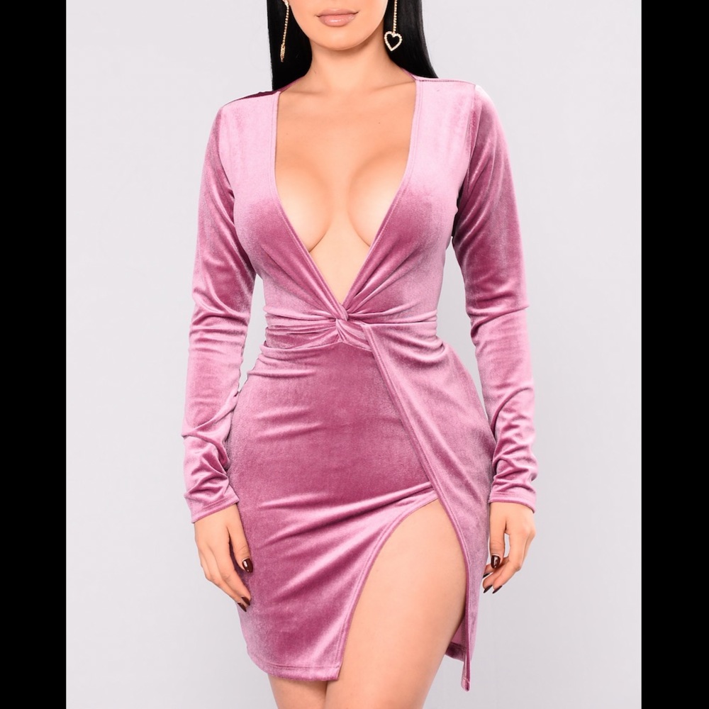 New💕Rose•Deep-V•Velvet Mini Dress